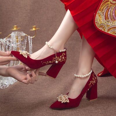 婚鞋女2023年春秋新款粗跟不累脚高跟鞋结婚孕妇红色新娘鞋秀禾鞋