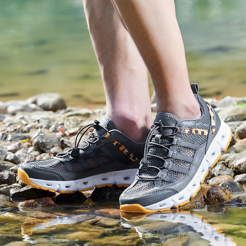 徒步鞋女款春季户外运动轻便透气休闲旅游鞋男士登山鞋速干溯溪鞋