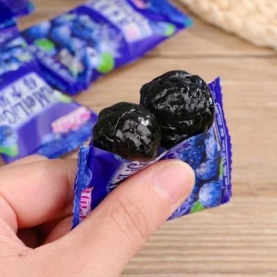 蓝莓味李果新疆特产火车列车同款伊犁蓝莓味果干果脯休闲零食10g